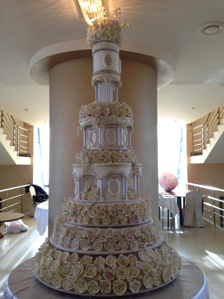 IRINA’S BAKERY Updated September 2024 5106 Hollywood Blvd, Los