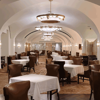 Innovolt Electric - Commercial lighting installation, chandelier installation. Restaurant electrical contractor. - Innovolt Electric Las Vegas 89109 - Electricians Near Me - Las Vegas, Nevada Innovolt Electric - Commercial lighting installation, chandelier installation. Restaurant electrical contractor. - Innovolt Electric Las Vegas 89109 - Electricians Near Me - Las Vegas, Nevada
