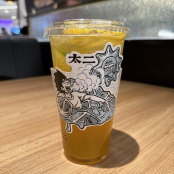 TAI ER Sichuan Cuisine - Fresh Lemon Tea/ 新鲜手打柠檬茶 - Szechuan Near Me - Flushing, New York