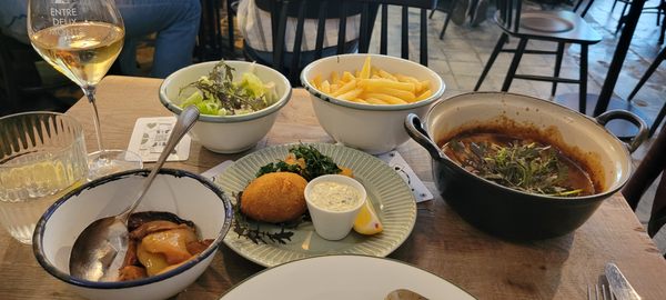 Mémé Gusta by null