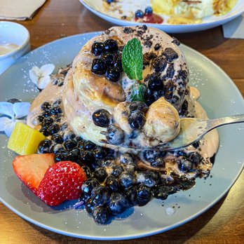 Motto Tea Cafe - Motto's Signature Mousse & Boba Soufflé Pancake - Desserts Near Me - Pasadena, California