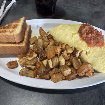 The Dixie Grill - Farmer's Omelette - Breakfast & Brunch Near Me - Wilmington, North Carolina