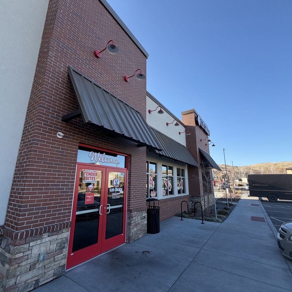 Slim Chickens - Entrance - Chicken Wings Near Me - Sparks, Nevada Slim Chickens - Entrance - Chicken Wings Near Me - Sparks, Nevada