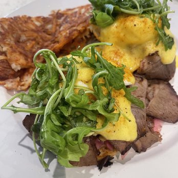 Billy G's - Brisket eggs Benedict - Breakfast & Brunch Near Me - Chesterfield, Missouri