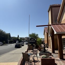 The Monarch Inn