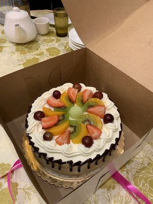 May's Cake House by null