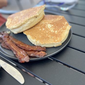 Breakfast at Victoria's AMI - Pancakes - Breakfast & Brunch Near Me - Holmes Beach, Florida