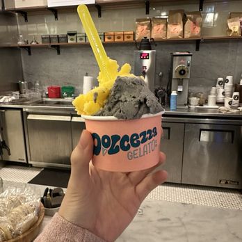 Dolcezza - Sesame, clementine - Gelato Near Me - Fairfax, Virginia