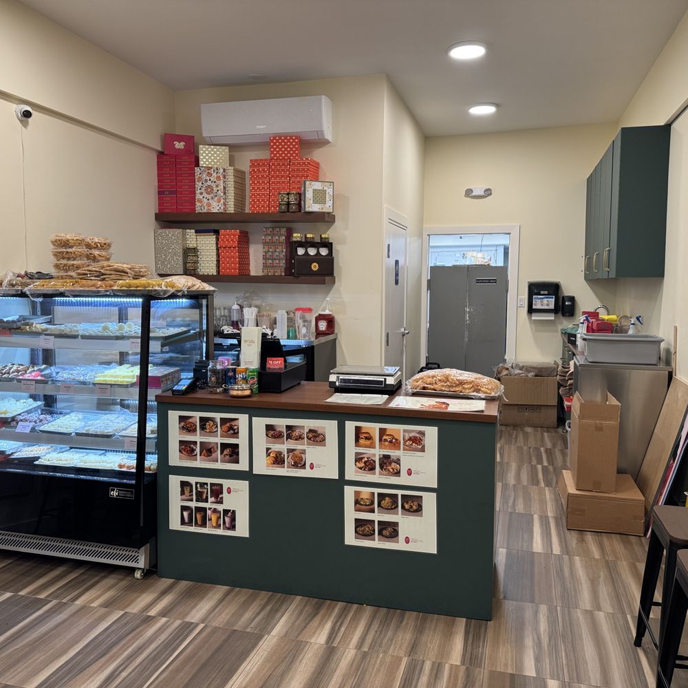 Ms Tiffin - Front counter~ - Indian Near Me - Vancouver, British Columbia Ms Tiffin - Front counter~ - Indian Near Me - Vancouver, British Columbia