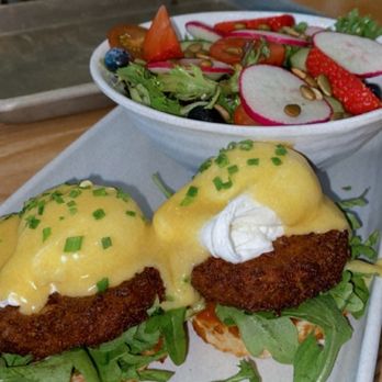 The Gray Olive Cafeteria - Crab cake benny - Breakfast & Brunch Near Me - Burnaby, British Columbia