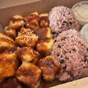 Honey Spicy - Tofu nuggets with purple rice - Korean Near Me - Tigard, Oregon