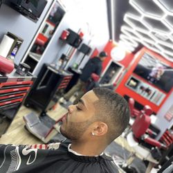 Smoke'n Cutz Barbershop