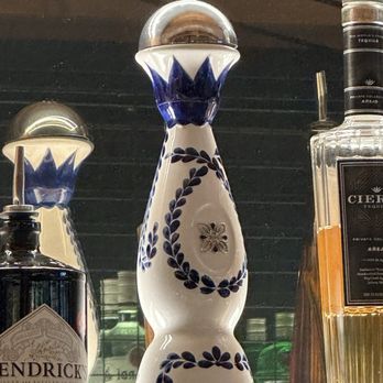 Timbers Table And Kitchen - Tequila - American Near Me - Centralia, Washington
