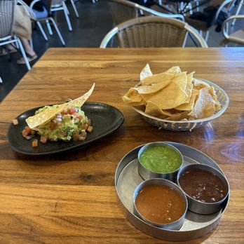 Border Grill - Border Guacamole - Mexican Near Me - Las Vegas, Nevada Border Grill - Border Guacamole - Mexican Near Me - Las Vegas, Nevada