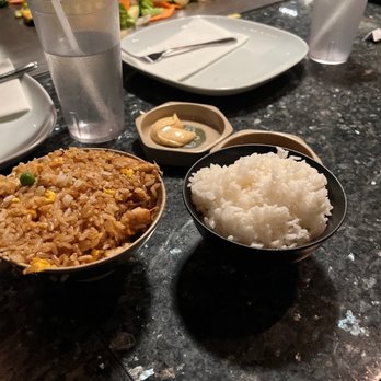 Hibachi Teppanyaki & Bar - The chicken rice cost $5.50 vs the plain rice for free-I felt ripped off - Japanese Near Me - Toronto, Ontario Hibachi Teppanyaki & Bar - The chicken rice cost $5.50 vs the plain rice for free-I felt ripped off - Japanese Near Me - Toronto, Ontario