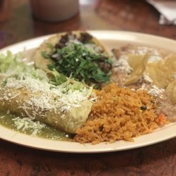 La Tortuga Feliz - Enchilada and taco