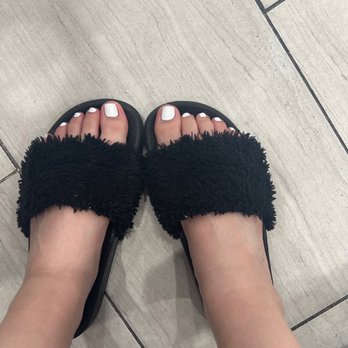 4 Seasons Nails & Spa - gel Pedicure - Nail Salons Near Me - Placentia, California 4 Seasons Nails & Spa - gel Pedicure - Nail Salons Near Me - Placentia, California