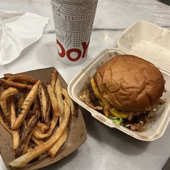 MOOYAH Burgers, Fries & Shakes - Burgers Near Me - Irvine, California