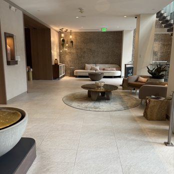 Anda Spa - Lobby - Day Spas Near Me - Minneapolis, Minnesota