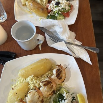 Kisamos Greek Taverna - Lamb dish and prawn & scallop dish Souvlaki - Greek Near Me - Richmond, British Columbia Kisamos Greek Taverna - Lamb dish and prawn & scallop dish Souvlaki - Greek Near Me - Richmond, British Columbia