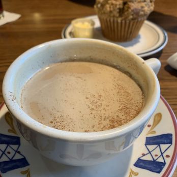 Mimi's Cafe - Pumpkin spice latte and pumpkin muffin - Breakfast & Brunch Near Me - Fairfield, California
