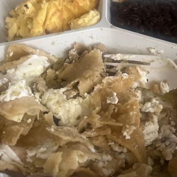 Mi Ranchito Veracruz - Green chilaquiles - Mexican Near Me - North Hollywood, California Mi Ranchito Veracruz - Green chilaquiles - Mexican Near Me - North Hollywood, California