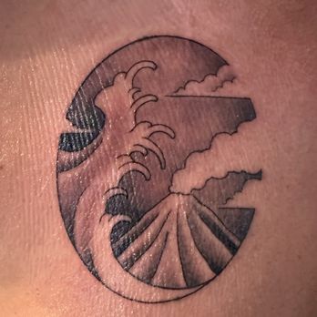 Maui Tattoo Company - Tattoo Near Me - Kihei, Hawaii Maui Tattoo Company - Tattoo Near Me - Kihei, Hawaii