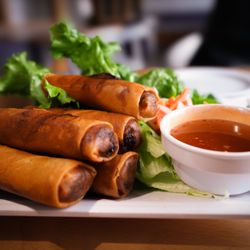 Nong Lá Vietnamese Cafe - Cha Gio / Crispy Egg Rolls