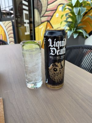 Mecha Noodle Bar by null