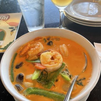 Exotic Thai Restaurant - Scallops and Shrimps Curry - Thai Near Me - Ojai, California