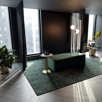 Honeyrose Hotel Montreal A Tribute Portfolio Hotel - Elevator lobby on room floor - Hotels Near Me - Montreal, Quebec Honeyrose Hotel Montreal A Tribute Portfolio Hotel - Elevator lobby on room floor - Hotels Near Me - Montreal, Quebec