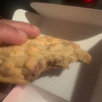 Crumbl - Vienna - Ummmm! - Bakeries Near Me - Vienna, Virginia Crumbl - Vienna - Ummmm! - Bakeries Near Me - Vienna, Virginia