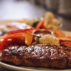 Au Vieux Duluth Restaurants