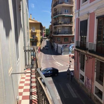 Bonnies - Vacation Rentals Near Me - València, V