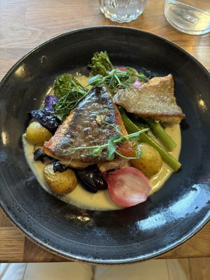 Bardus Bistro by null