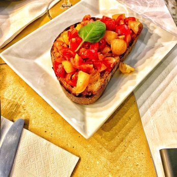 La Vacca M'Briaca - The Bruschetta Al Pomodoro, again, wise choice with cherry tomatoes. - Roman Near Me - Rome, RM La Vacca M'Briaca - The Bruschetta Al Pomodoro, again, wise choice with cherry tomatoes. - Roman Near Me - Rome, RM