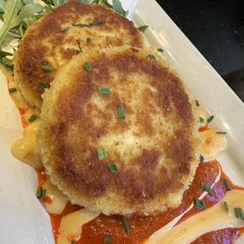 Spotted Dog - Crab cake with spicy Mayo. Delish - American Near Me - Springdale, Utah Spotted Dog - Crab cake with spicy Mayo. Delish - American Near Me - Springdale, Utah