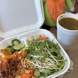 Pho Lucky Noodle House - Mi Quang Large