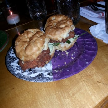 Bar DKDC - Chicken biscuits with slaw - Music Venues Near Me - Memphis, Tennessee