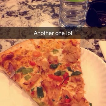 Altaïb - Pizza Near Me - Montreal, Quebec