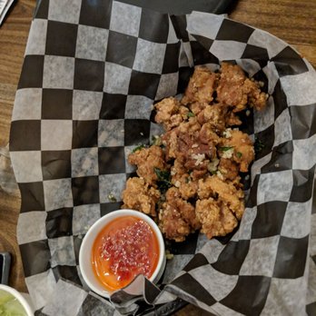 High Side - Popcorn chicken? Not your traditional Taiwanese popcorn chicken, otherwise it's ok for a chicken fingers-type food. - Beer Bar Near Me - Fairfax, Virginia High Side - Popcorn chicken? Not your traditional Taiwanese popcorn chicken, otherwise it's ok for a chicken fingers-type food. - Beer Bar Near Me - Fairfax, Virginia