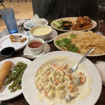 Metropolitan Steakhouse - Tortellini and Buffalo wings - Steakhouses Near Me - Leavenworth, Kansas Metropolitan Steakhouse - Tortellini and Buffalo wings - Steakhouses Near Me - Leavenworth, Kansas