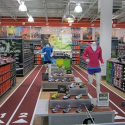 DICK'S Sporting Goods
