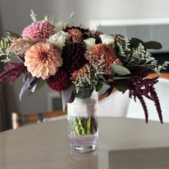 Little Moon Floral - Florists Near Me Little Moon Floral - Florists Near Me