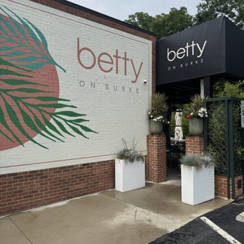 Betty On Burke - Outside of Betty on Burke - Cocktail Bars Near Me - Winston-Salem, North Carolina Betty On Burke - Outside of Betty on Burke - Cocktail Bars Near Me - Winston-Salem, North Carolina