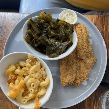 Kin Southern Table + Bar - Fish fillet with Mac and cheese and collard greens - Soul Food Near Me - Providence, Rhode Island
