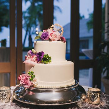 Easley Designs - Wedding Planning Near Me - Honolulu, Hawaii Easley Designs - Wedding Planning Near Me - Honolulu, Hawaii