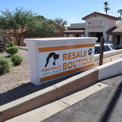 Foothills Animal Rescue Resale Boutique - Entrance