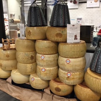 Eataly Boston - Cheese section - Pizza Near Me - Boston, Massachusetts Eataly Boston - Cheese section - Pizza Near Me - Boston, Massachusetts