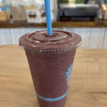 Playa Bowls - Kowabunga Smoothie - Juice Bars & Smoothies Near Me - Canton, Massachusetts Playa Bowls - Kowabunga Smoothie - Juice Bars & Smoothies Near Me - Canton, Massachusetts